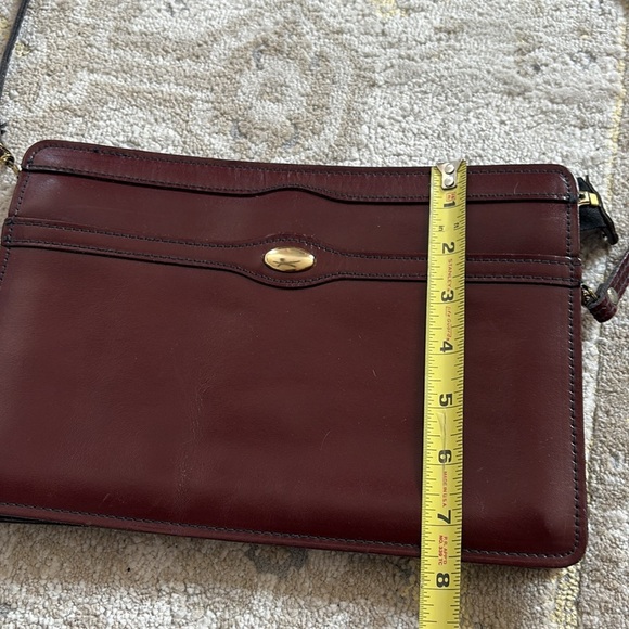 Vintage Reem Burgundy Leather Handbag Made in USA - Picture 9 of 15